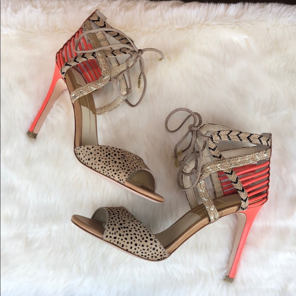 Dolce Vita Hexen Sandal in Spotted Coral Suede